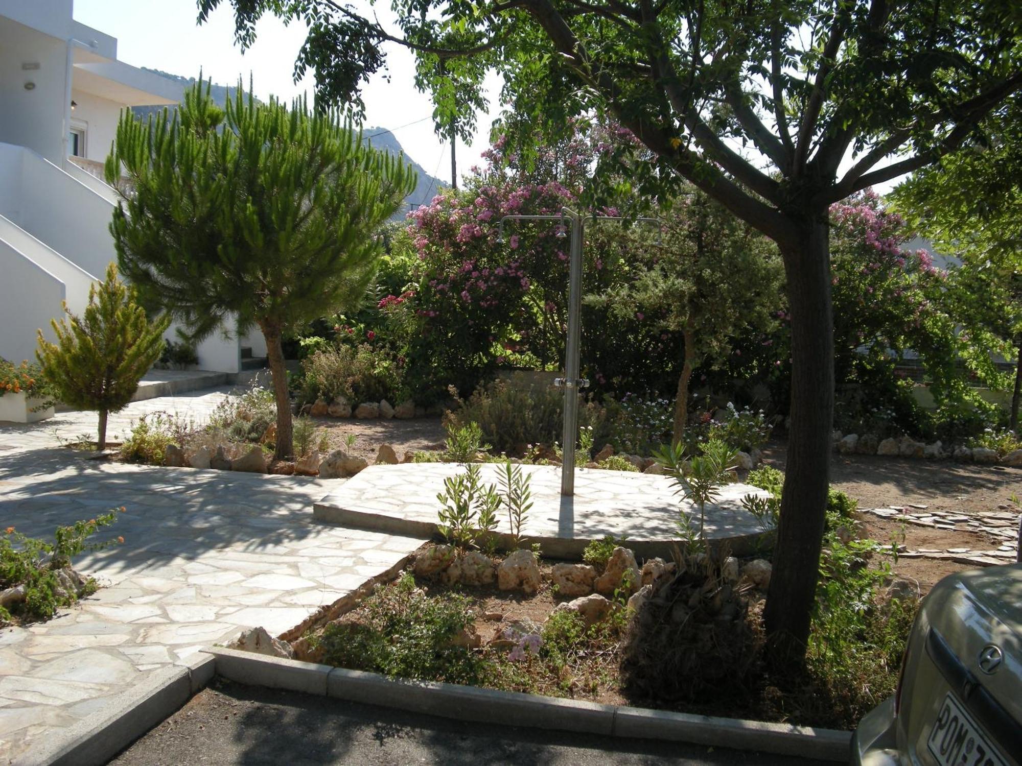 Mandorla Apartments Lartos Exterior photo