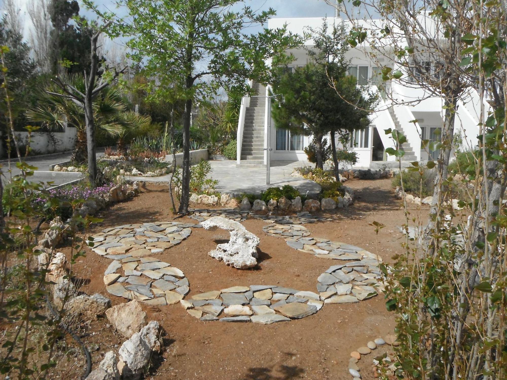Mandorla Apartments Lartos Exterior photo